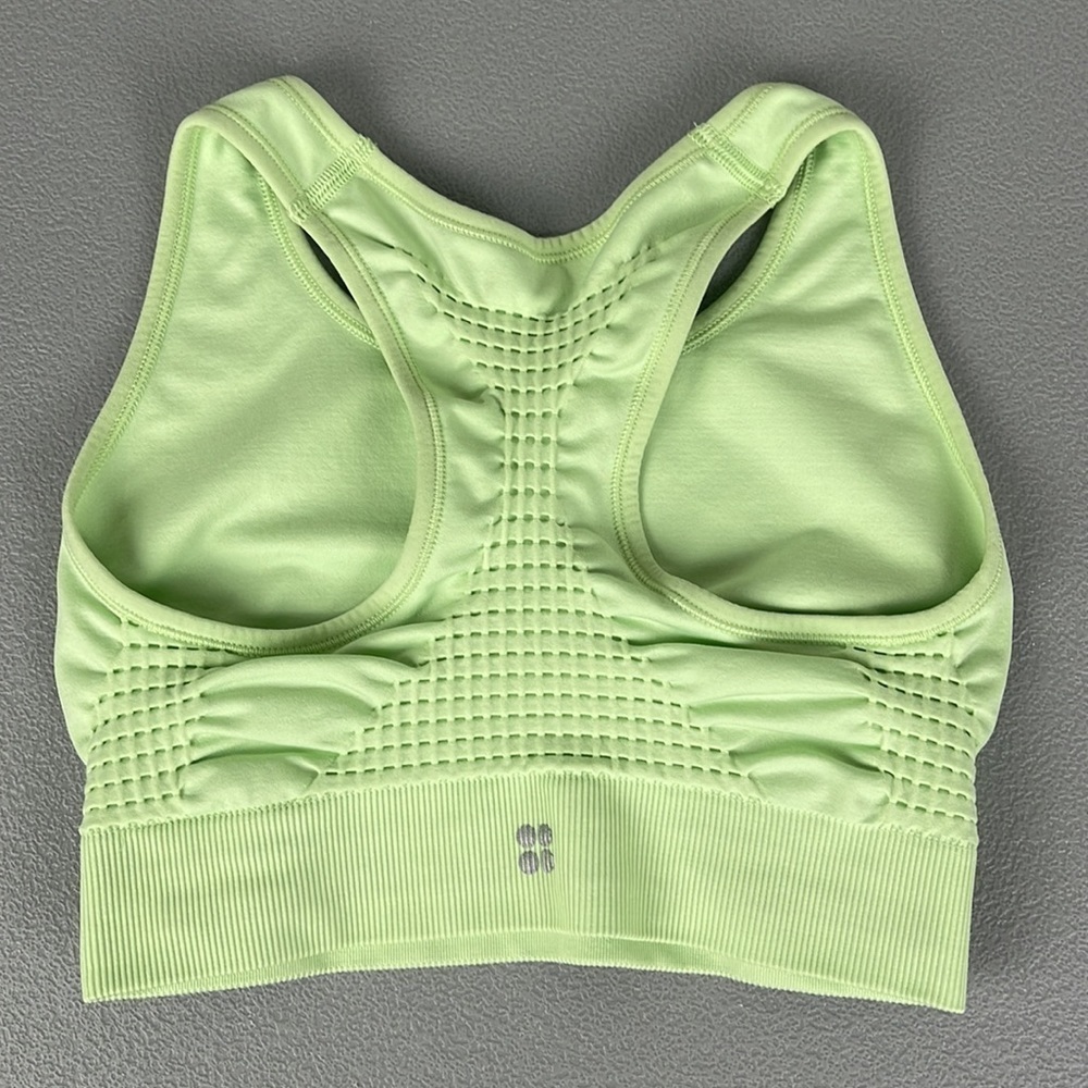 Sweaty Betty Stamina Workout Bra. Utopia Green. Size 4-6. - Picture 4 of 8